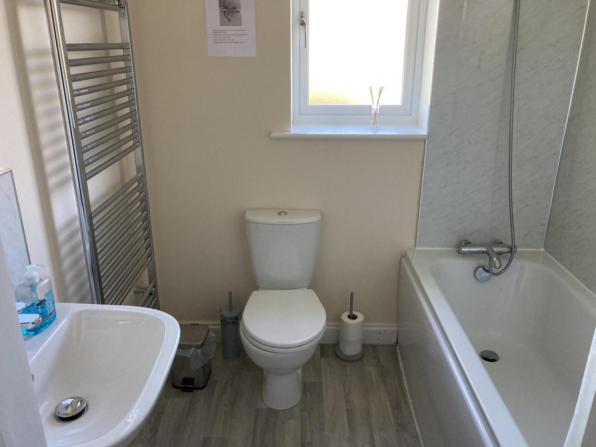 Newly Built 3 Bed House With Ample Parking 1 Villa Balderton Exterior photo